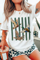 White Western Mallard Stripes Printed Graphic Round Neck Casual Tee