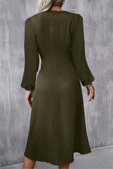 Jungle Green Solid Color Ruched Detail Long Sleeve Midi Dress