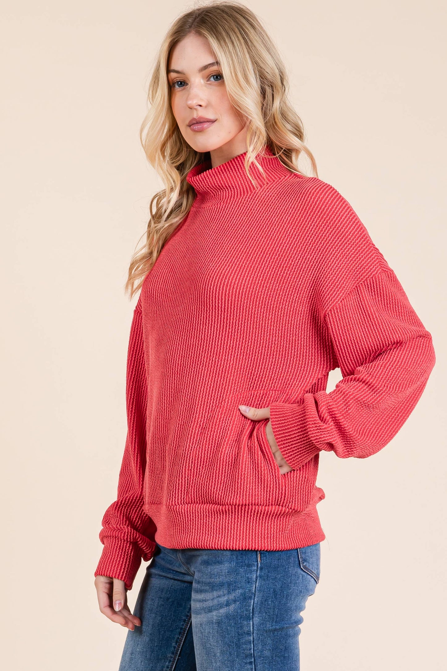 WOMEN'S PULLOVER RIB TOP