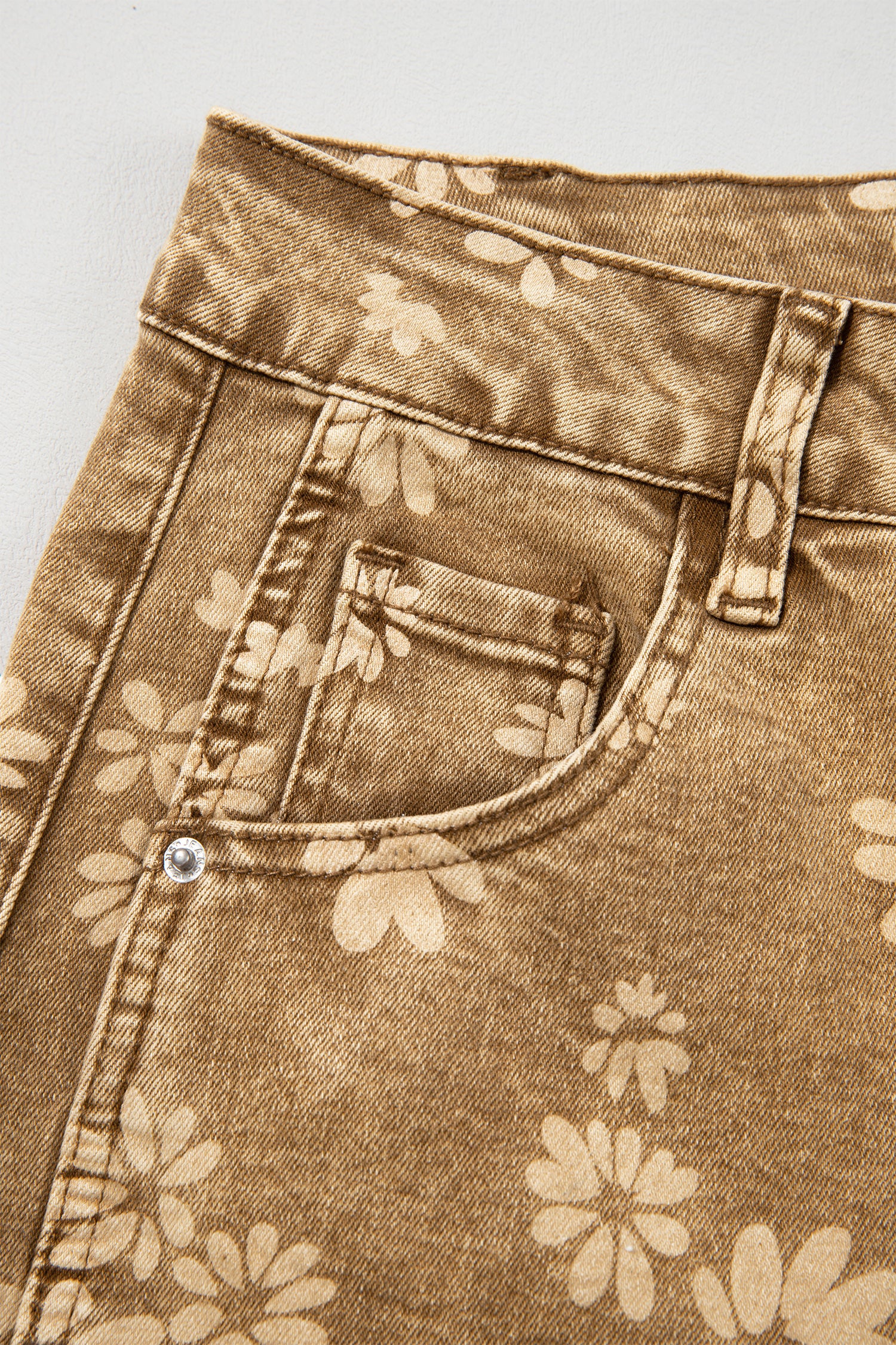 Khaki Floral Print Metal Button Pleated Straight Leg Jeans
