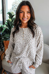 White Spiral Ribbed Floral Print Long Sleeve Henley Top Drawstring Short Set