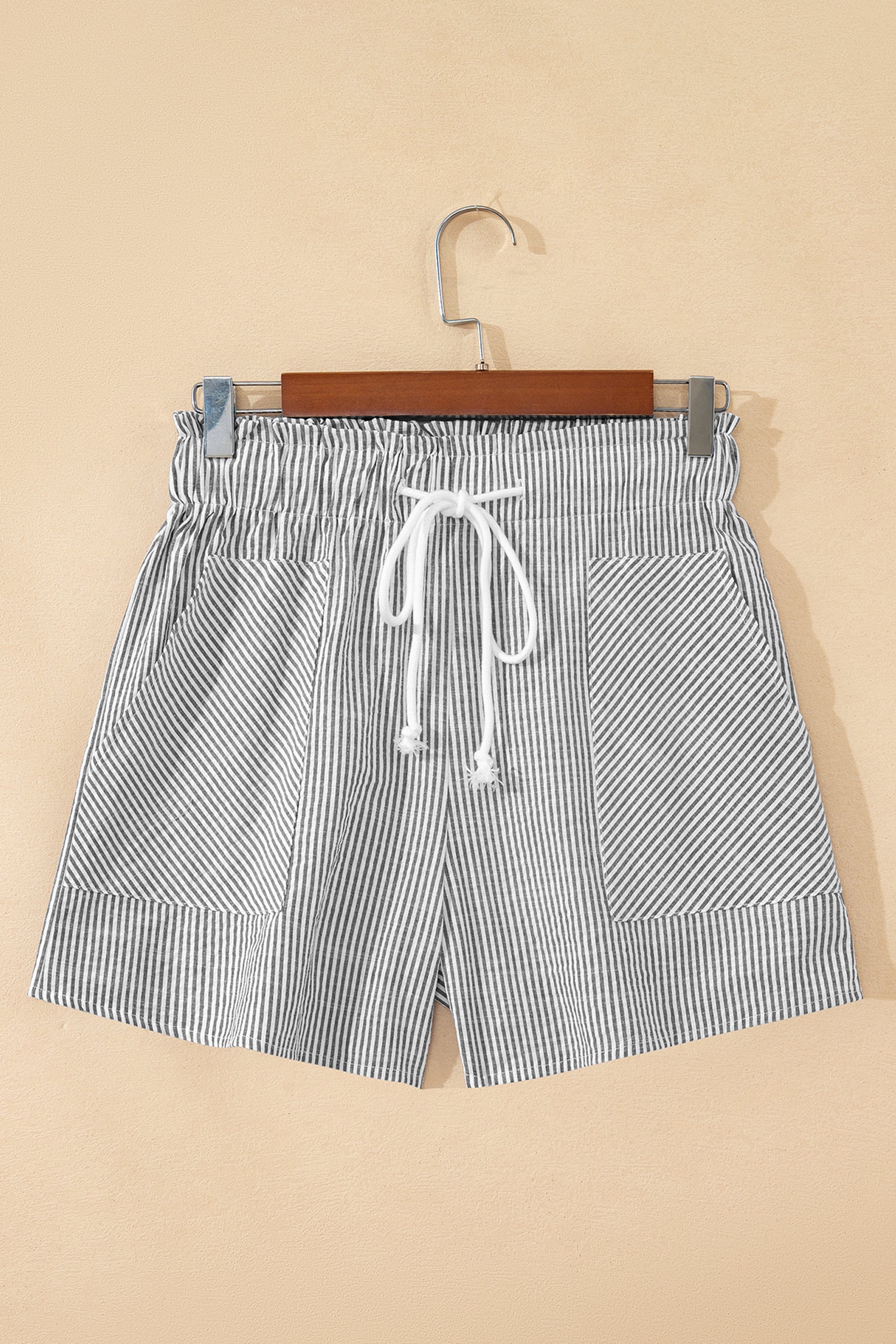 Gray Stripe Lace-up Elastic Waist Casual Pocketed Shorts