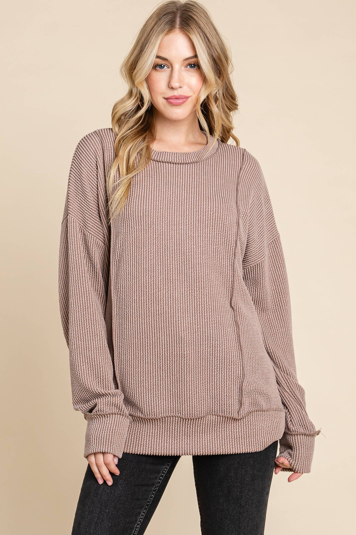 SOLID CREWNECK RIBBED TOP