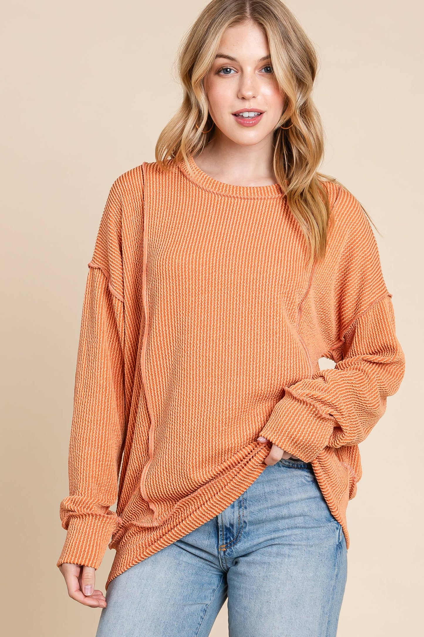 SOLID CREWNECK RIBBED TOP