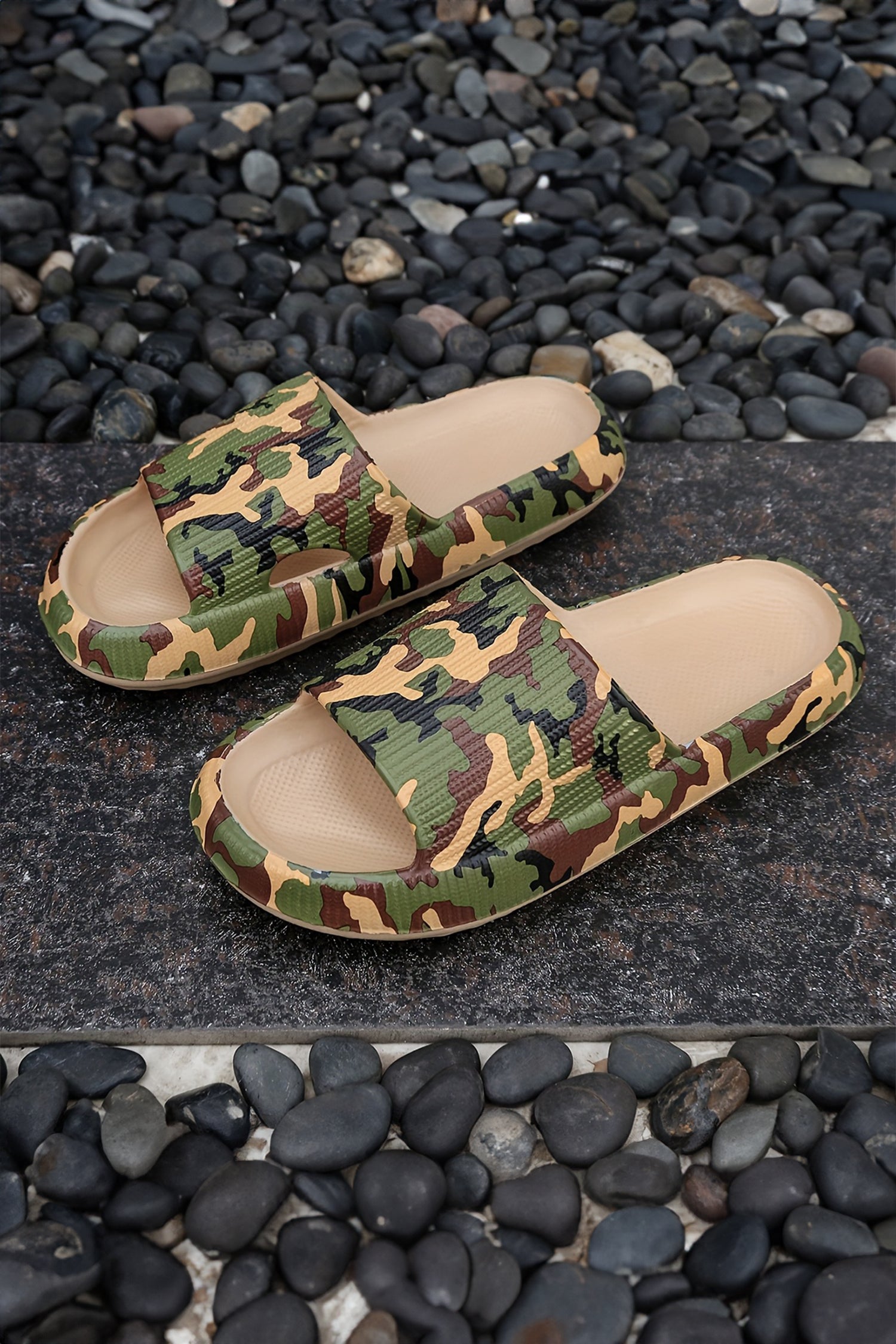 Blackish Green Camouflage Anti-Slip Thick Sole Outdoor Slippers
