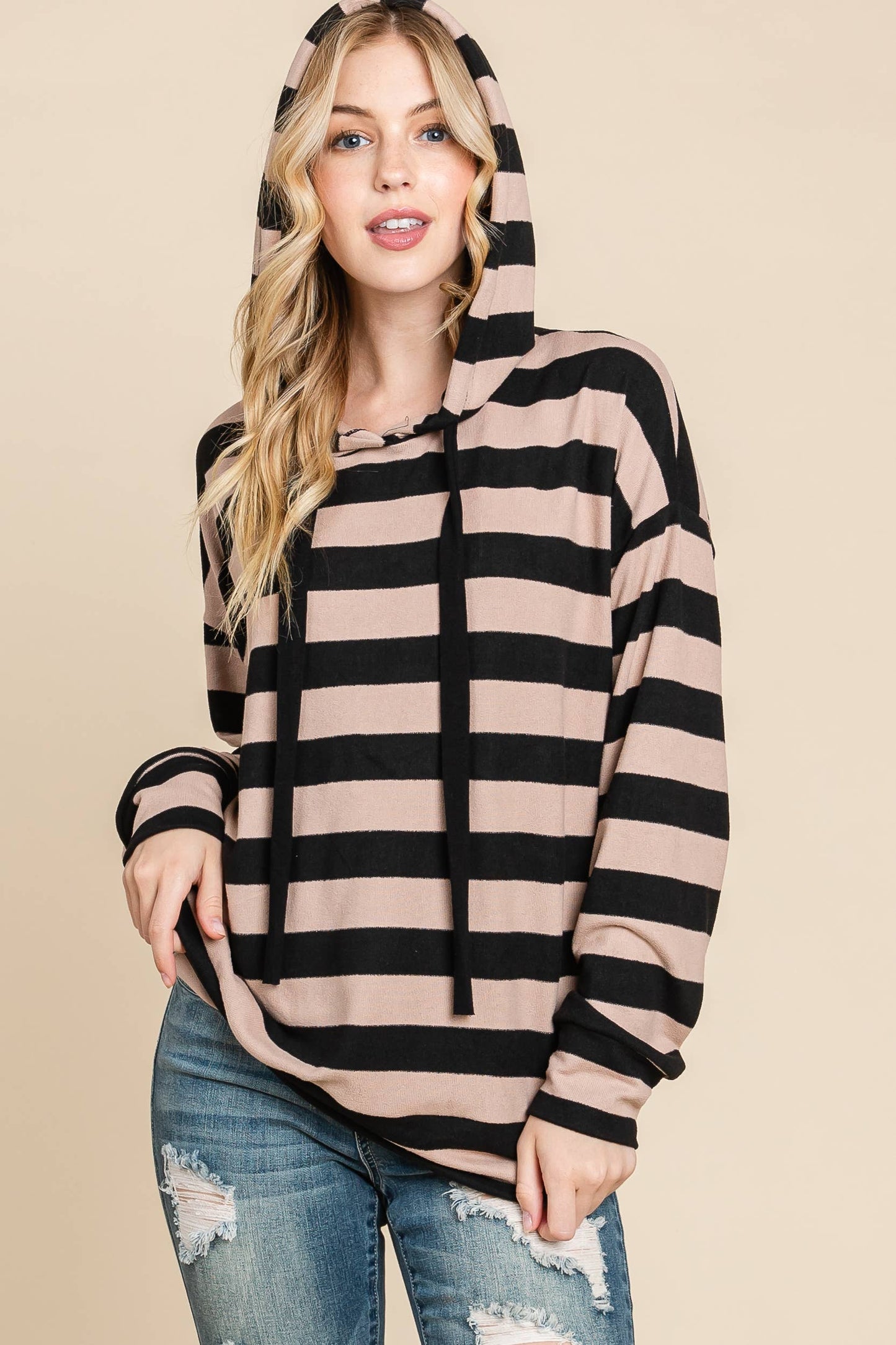 STRIPED KNIT HOODIE