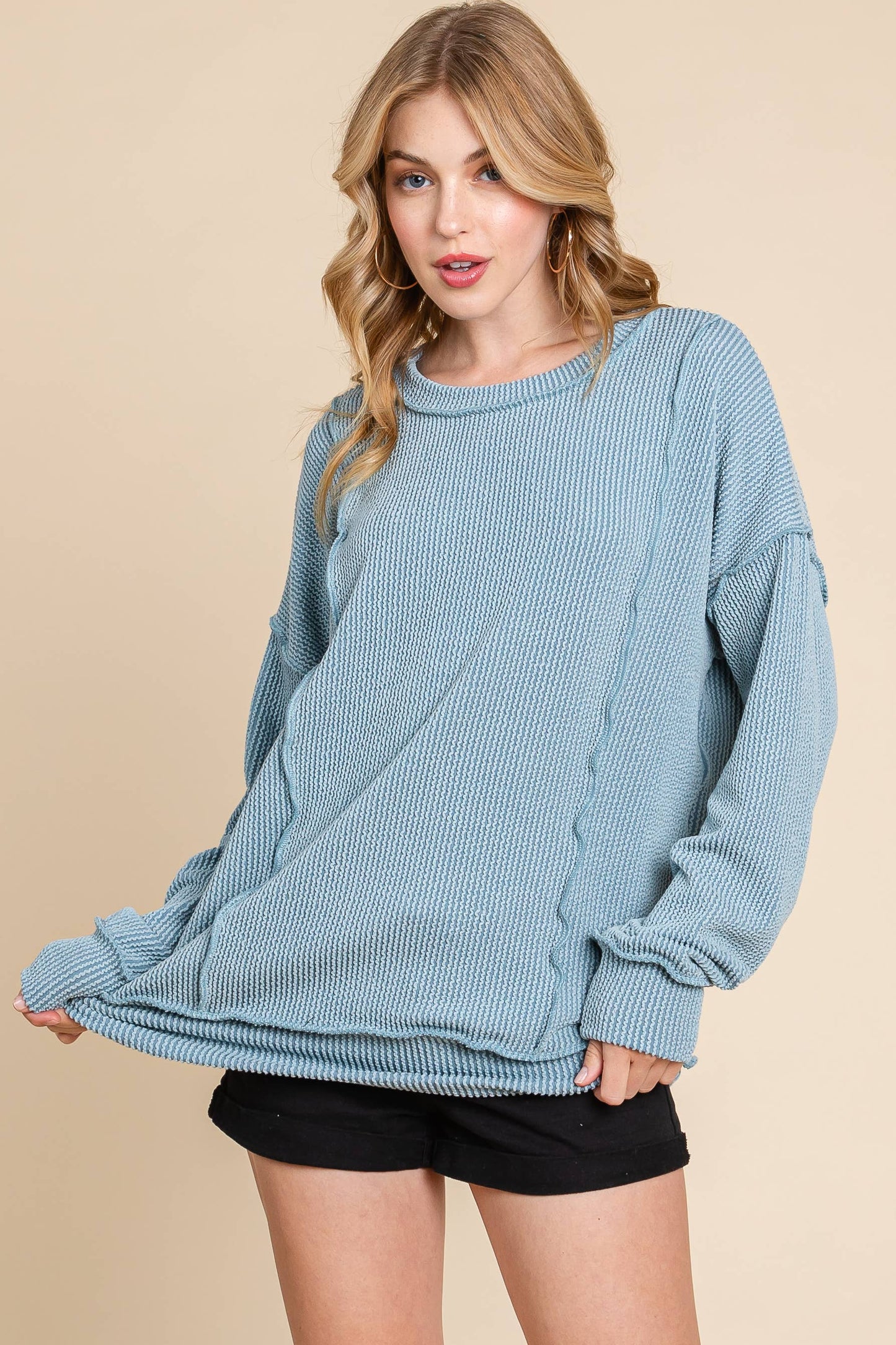 SOLID CREWNECK RIBBED TOP