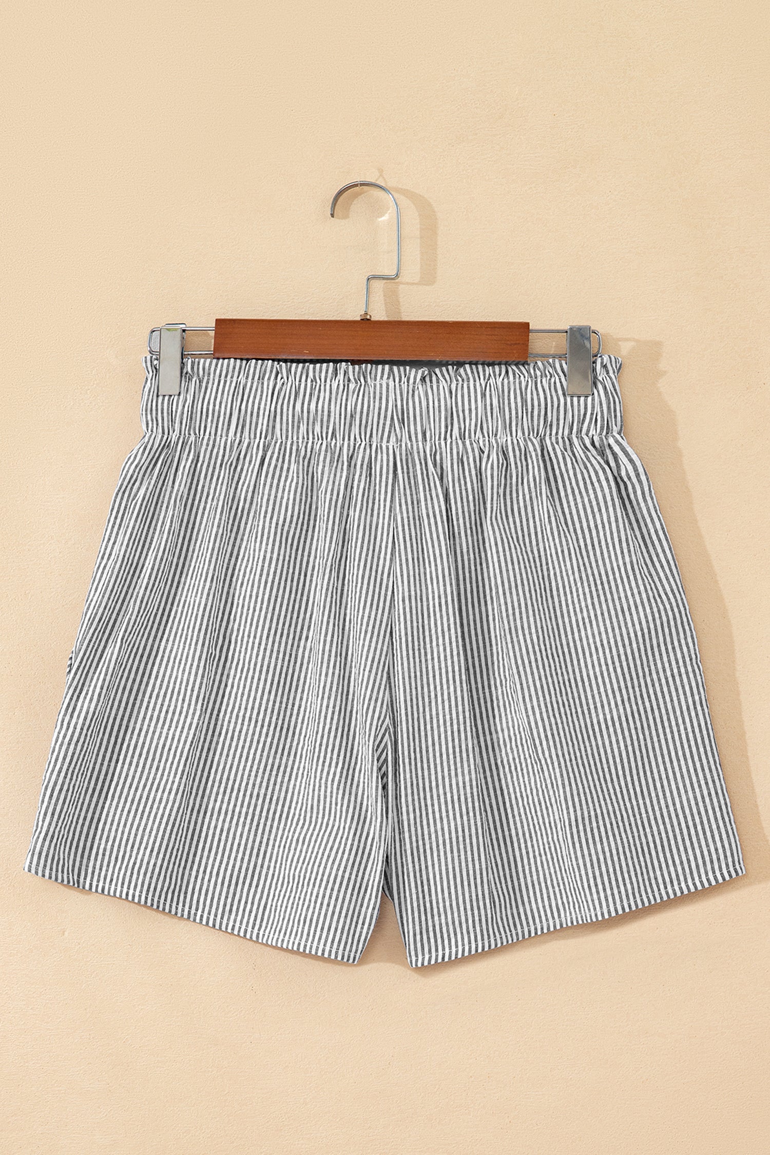 Gray Stripe Lace-up Elastic Waist Casual Pocketed Shorts