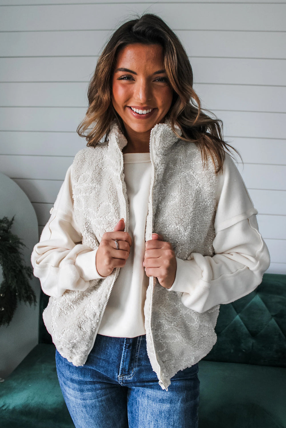 White Solid Color Drop Sleeve Pullover Sweatshirt