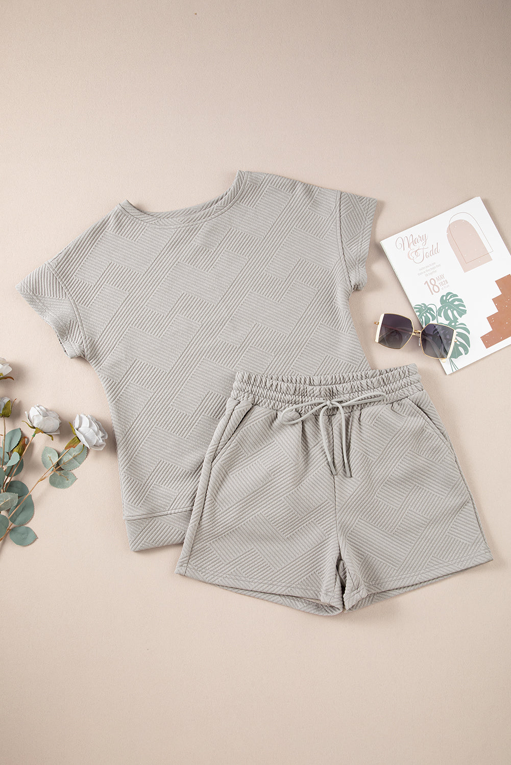 Gray Solid Color Textured Loose Top Casual Two Piece Short Set