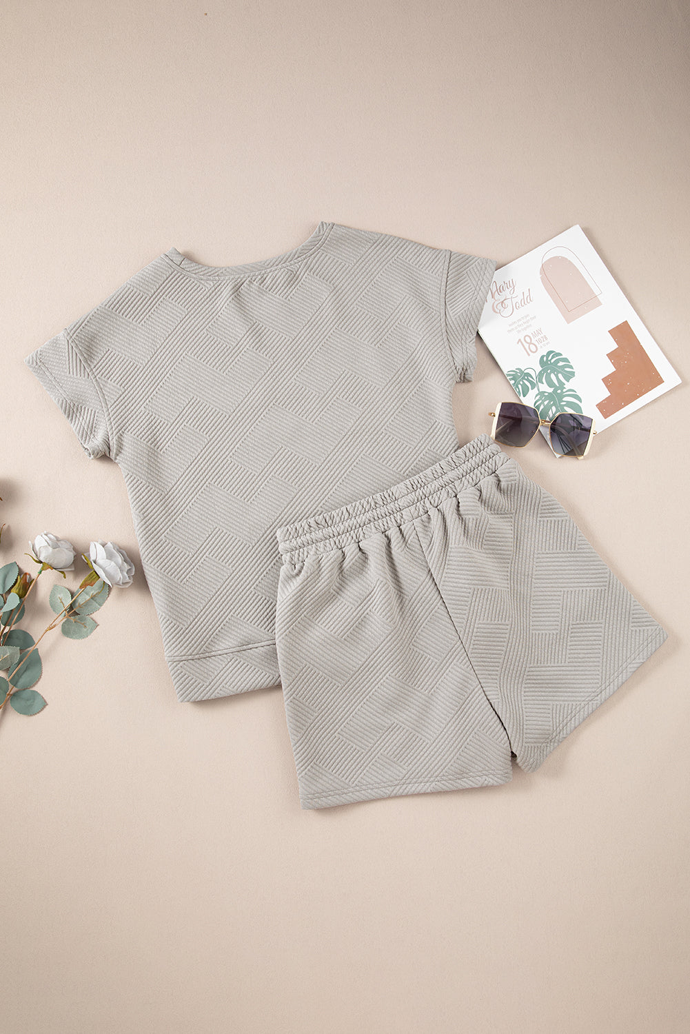 Gray Solid Color Textured Loose Top Casual Two Piece Short Set