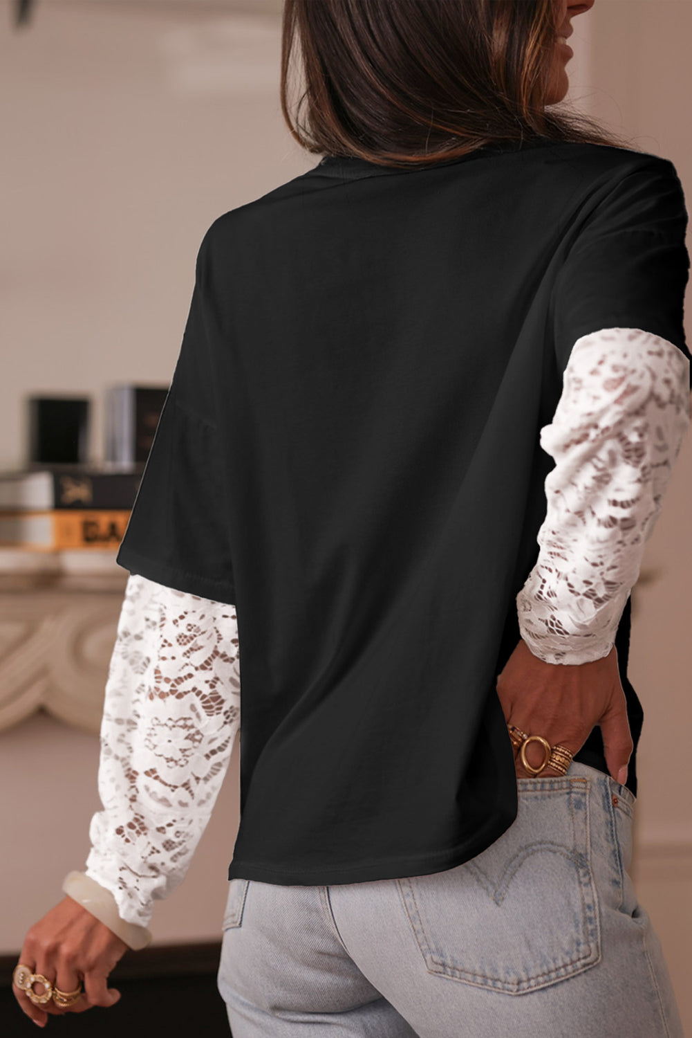 Black Fake Two-Piece Lace Long Sleeve Drop Shoulder Tee