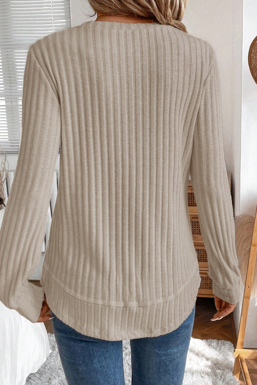 White Ribbed Texture Round Neck Long Sleeve Rounded Hem Top