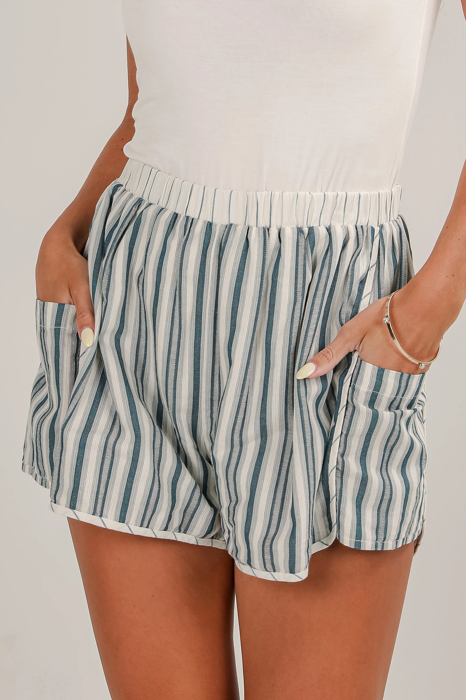 Gray Stripe Elastic Waist Cargo Pocket Casual Shorts