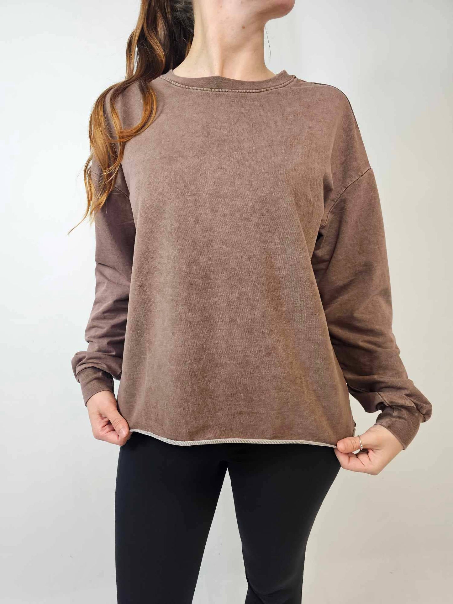 Long Sleeve Sweatshirt -Rust Brown