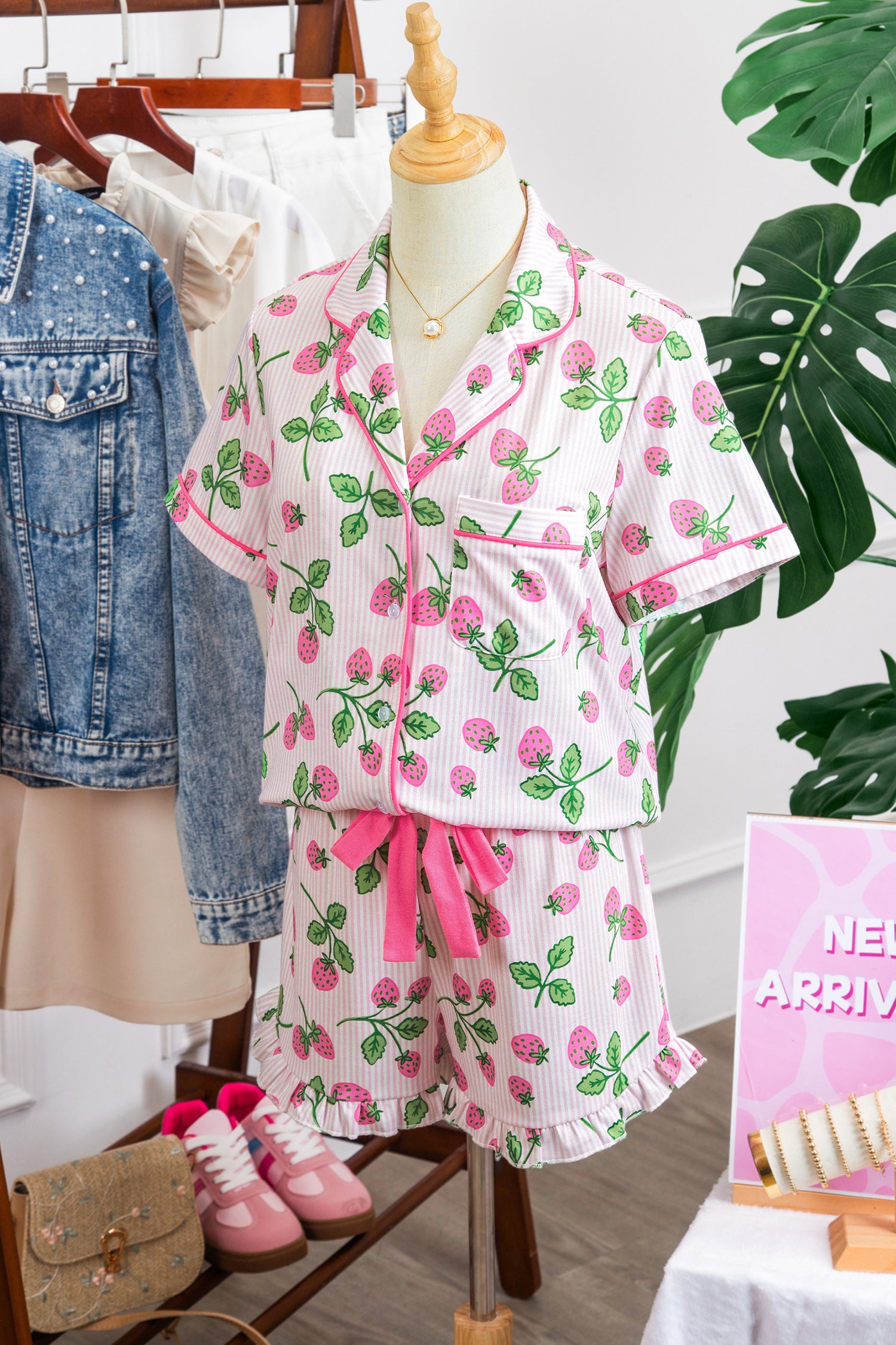 Pink Striped Strawberry Print Lapel Shirt Drawstring Shorts 2pcs Pajama Set