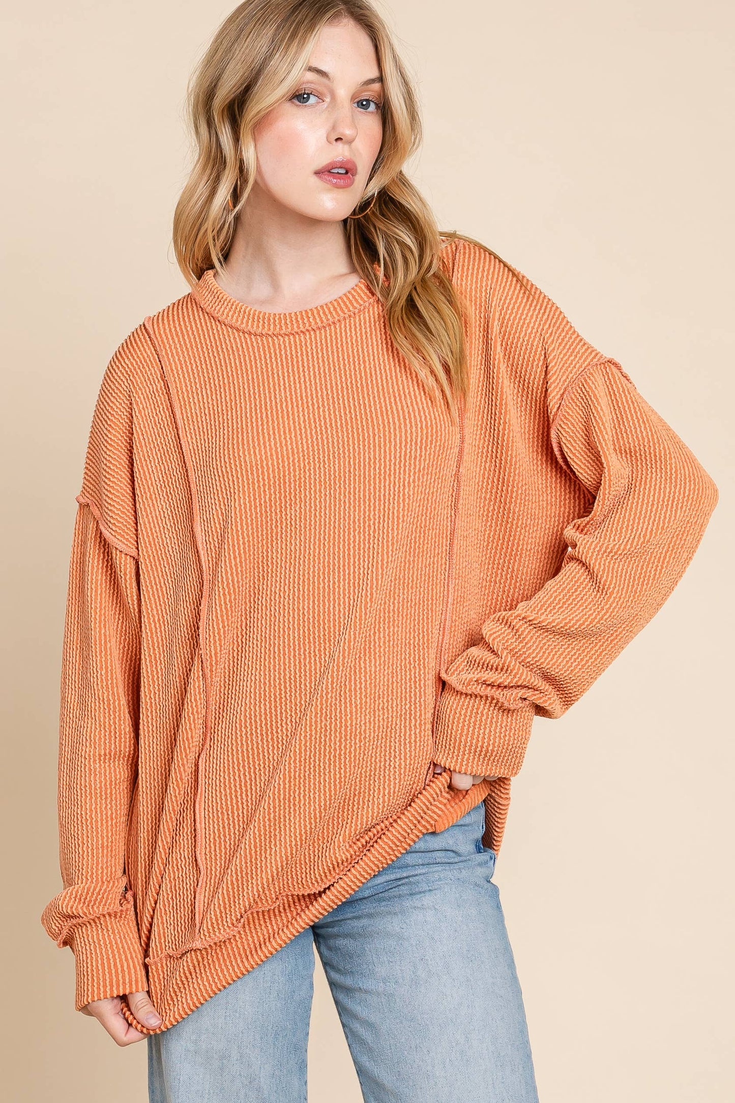 SOLID CREWNECK RIBBED TOP