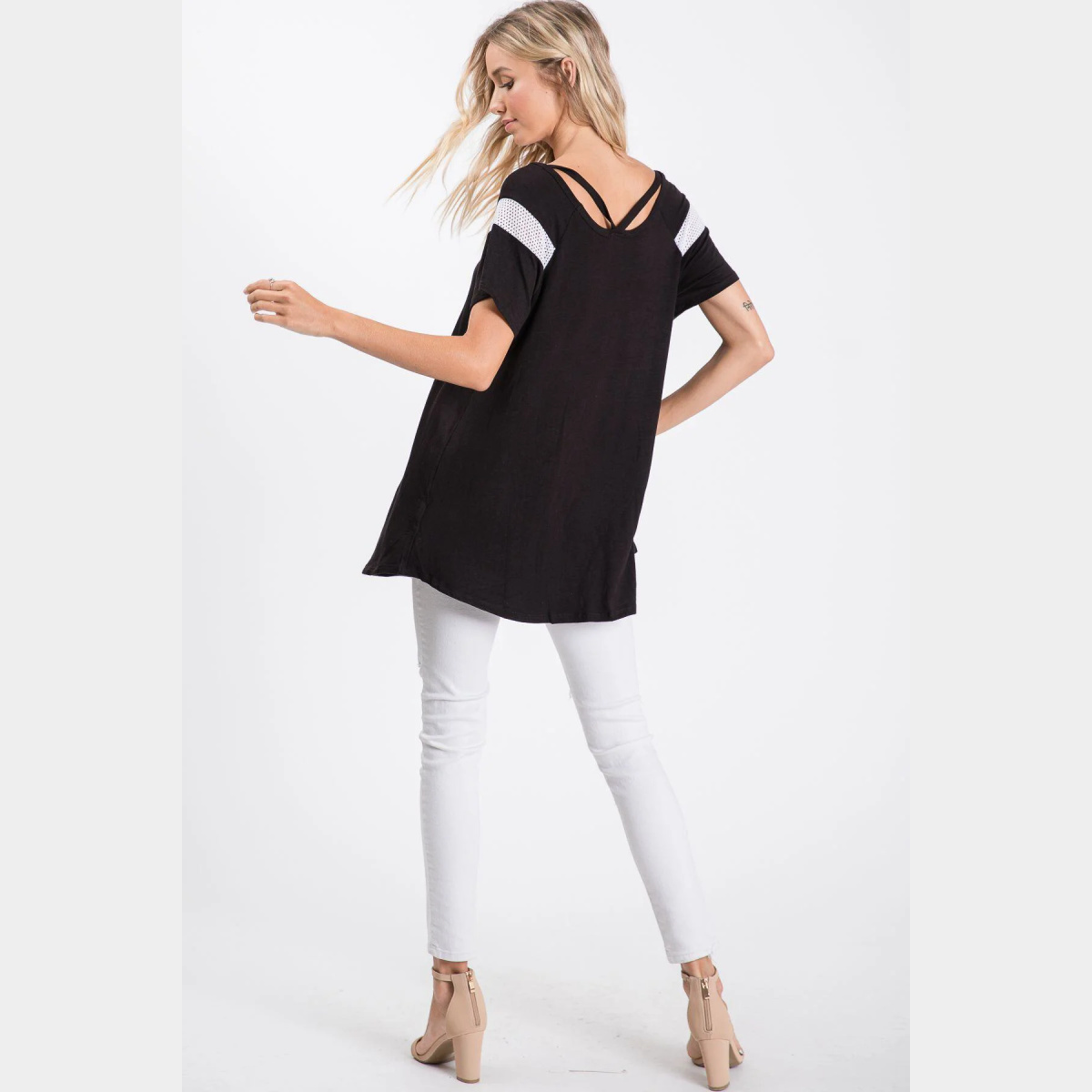 Reglan Mesh Contrast Sleeves Top