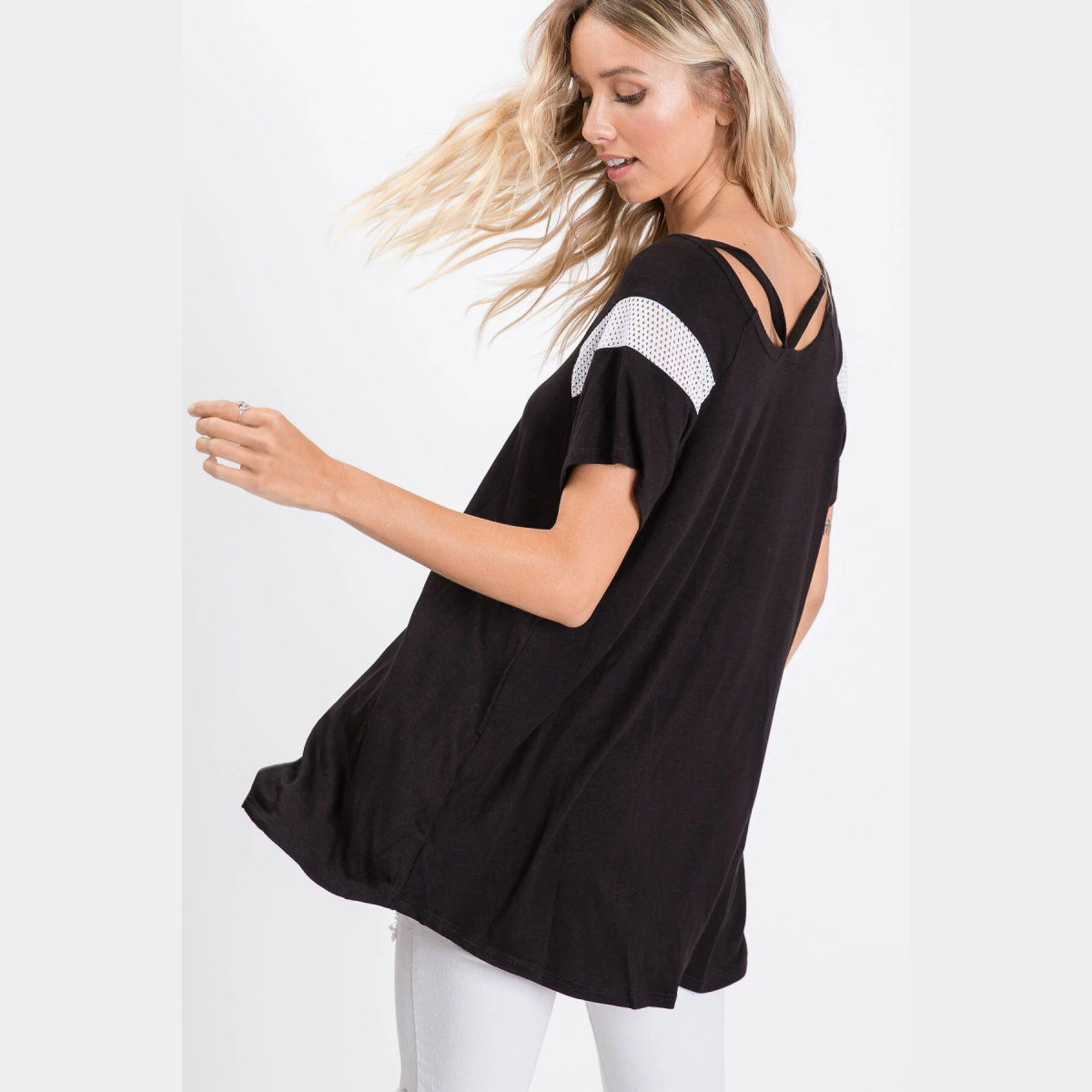 Reglan Mesh Contrast Sleeves Top