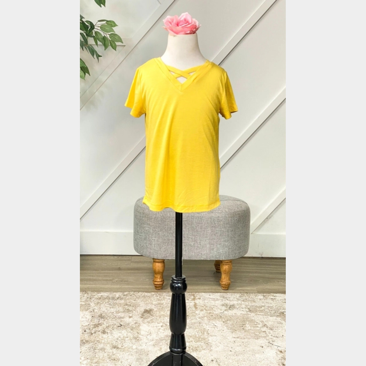 Girls' Tangled V-Neck Basics in Yellow