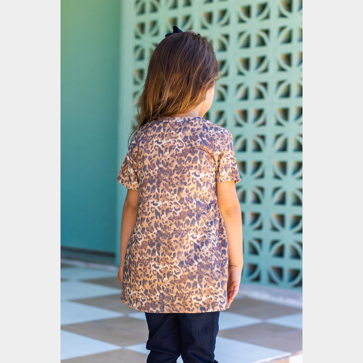 Girls' Vintage Cheetah Crew Neck