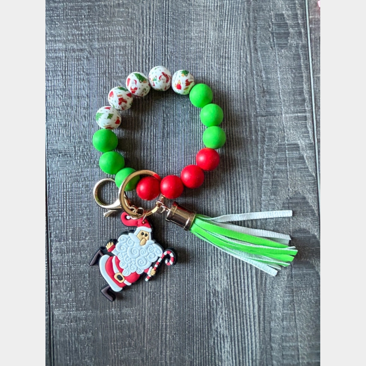 Santa Clause - Christmas Silicone Beaded Keychain - Dash Outfitters