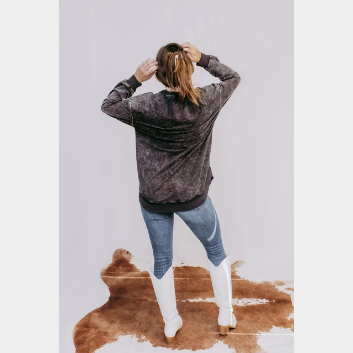 Charcoal Basic Acid Washed Sweatshirt